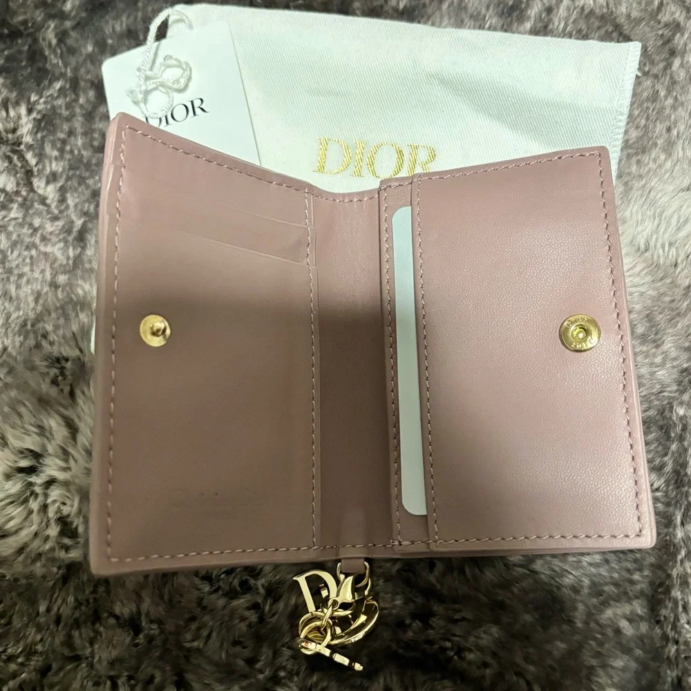 Christian Dior | LADY DIOR FLAP CARD HOLDER